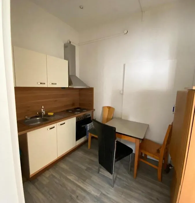 Budget Hostel Mannheim-1